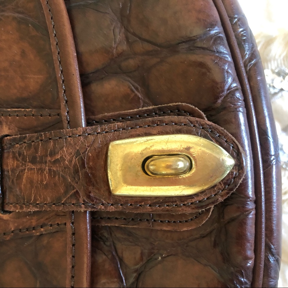 Vintage Dooney & Bourke Croc Embossed Bayou Bag - Picture 3 of 13